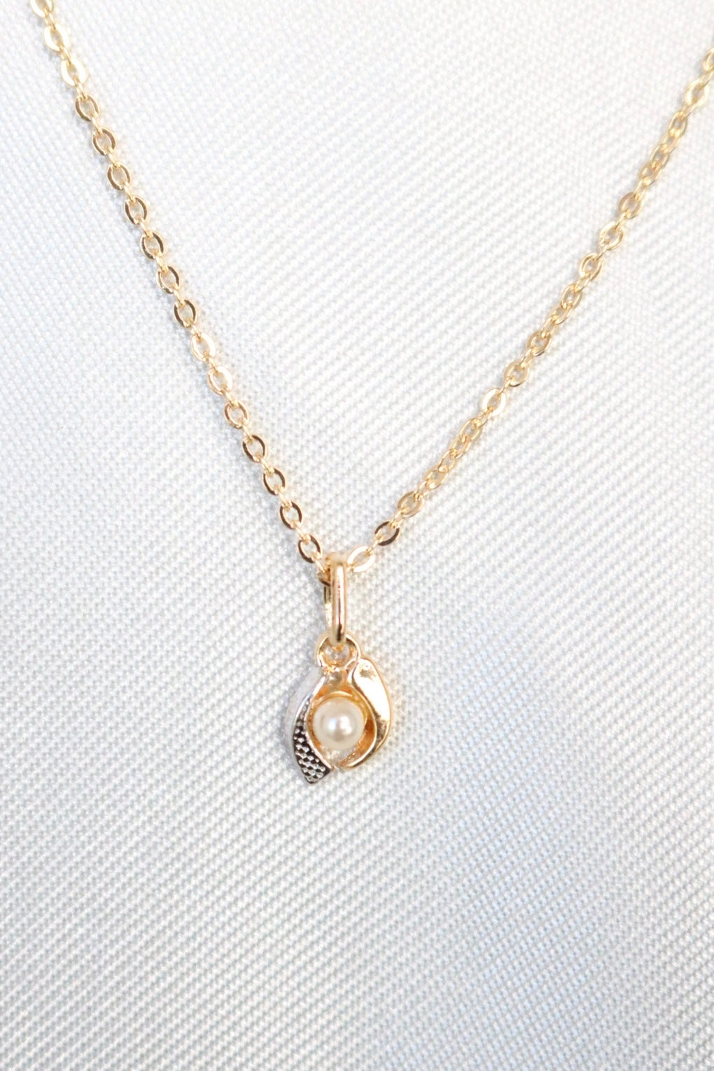 Golden Pearl Necklace