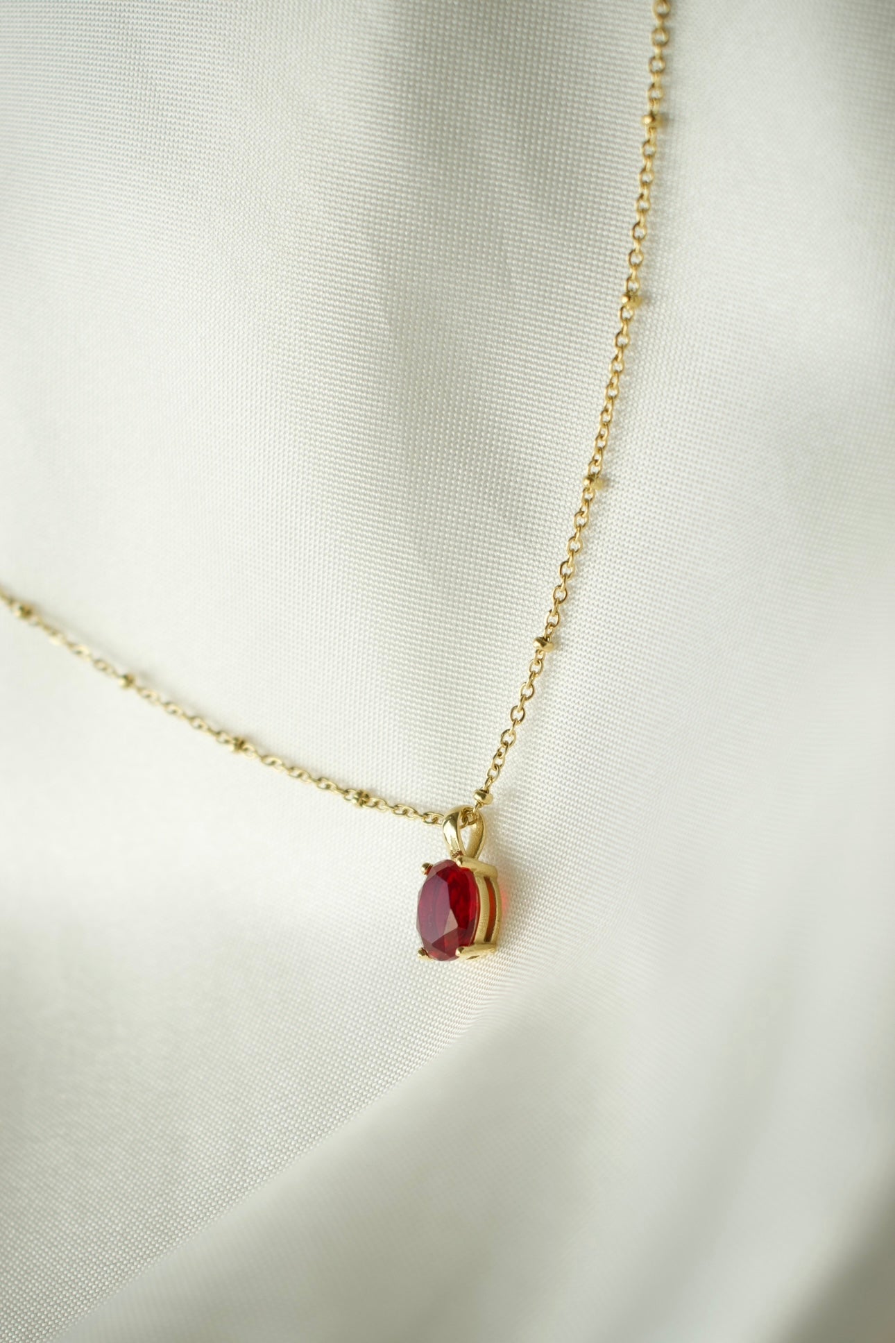 Red Verona Necklace